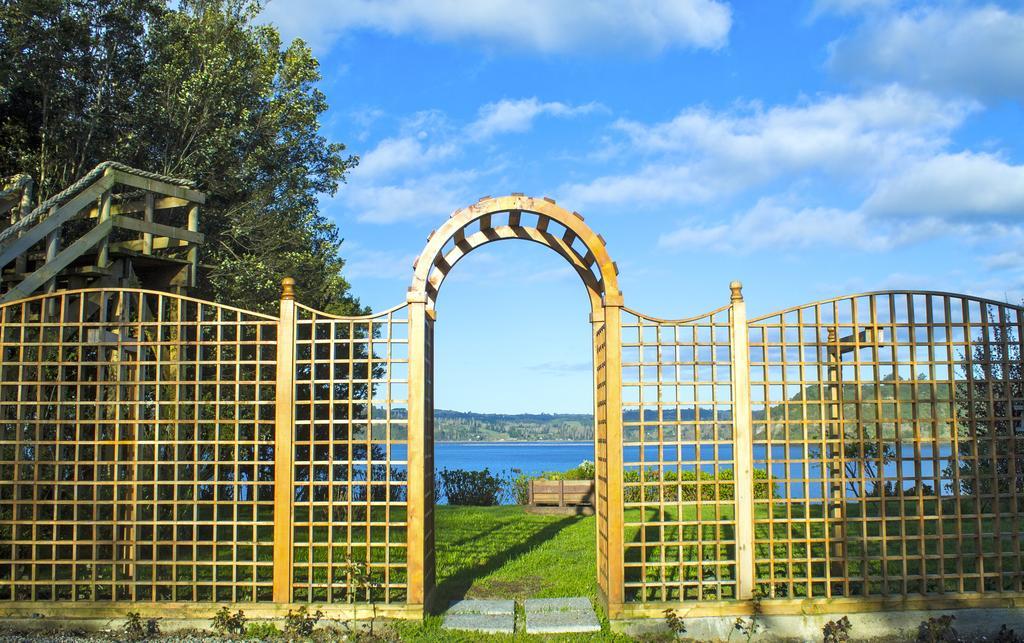 הוילה קסטרו La Casa Del Arbol De Chiloe מראה חיצוני תמונה